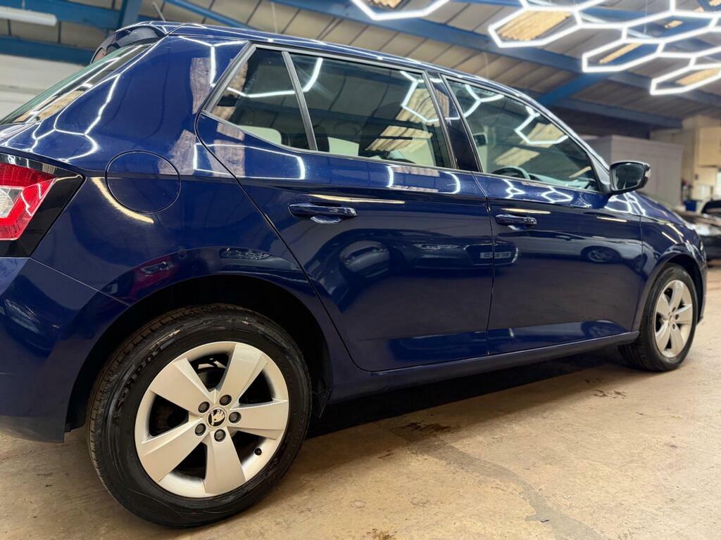 Skoda Fabia 1.0 Tsi Se Hatchback Blue #54