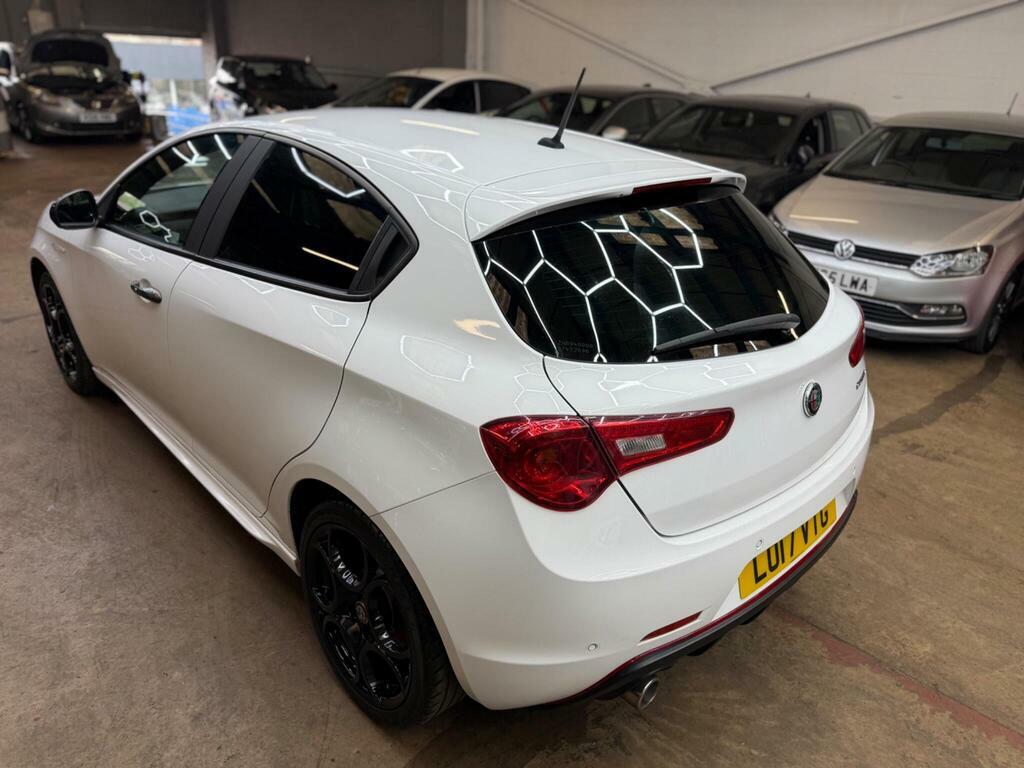 Alfa Romeo Giulietta Hatchback Blue #51
