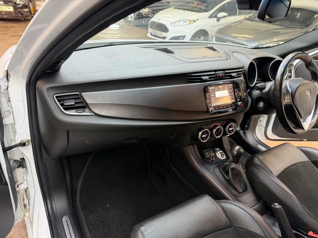Alfa Romeo Giulietta Hatchback Blue #19