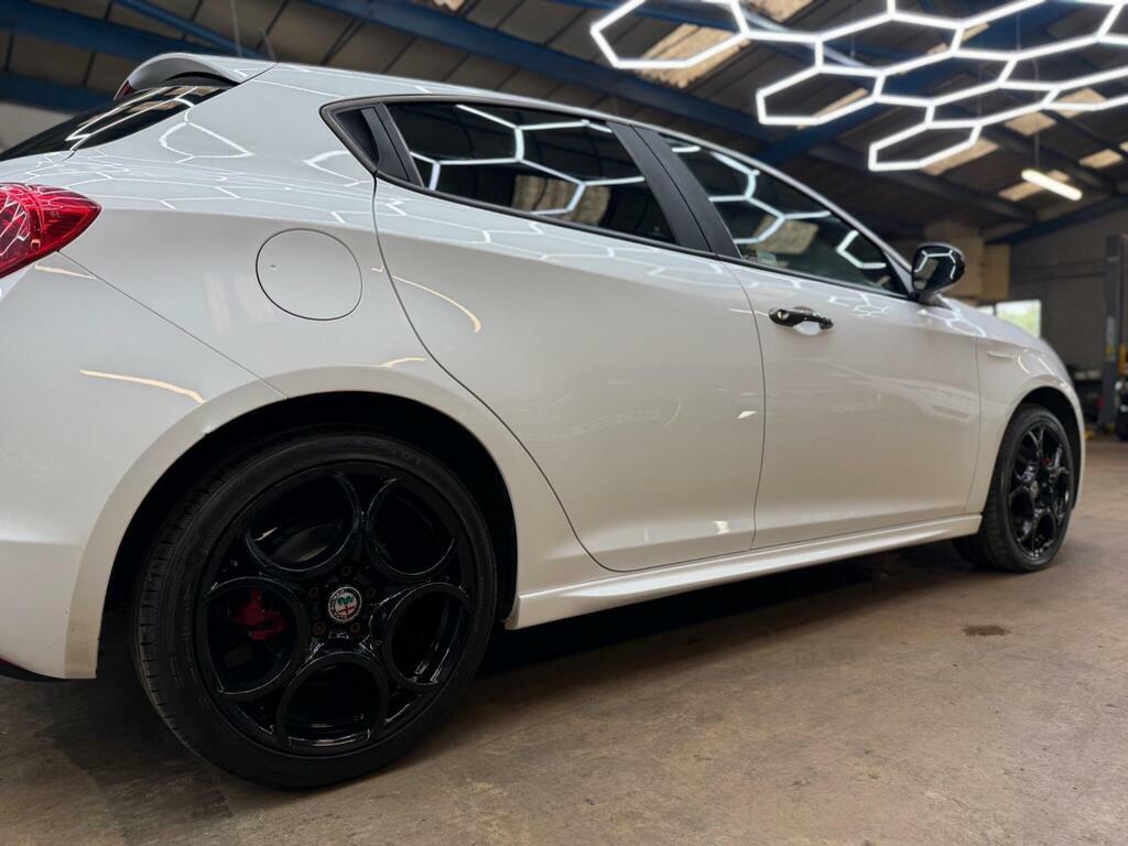 Alfa Romeo Giulietta Hatchback Blue #56