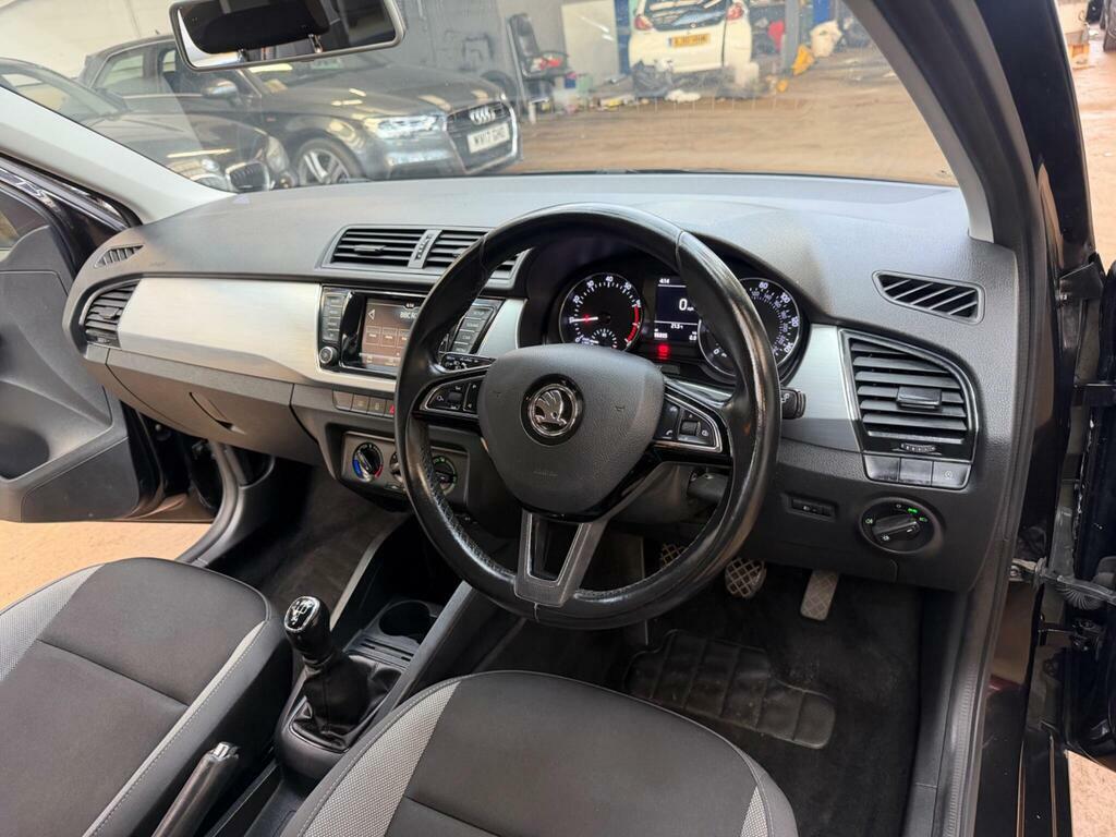 Skoda Fabia Fabia Se Tsi Silver #16