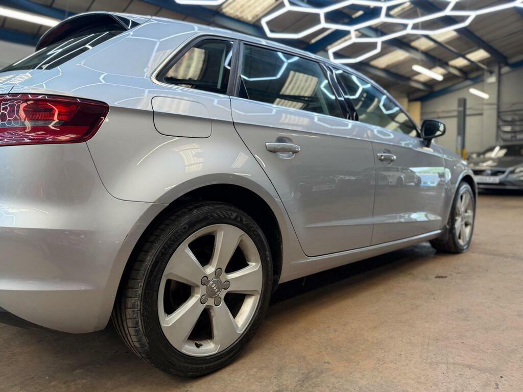 Audi A3 1.4 Tfsi Sport Sportback Euro 6 Ss Black #56