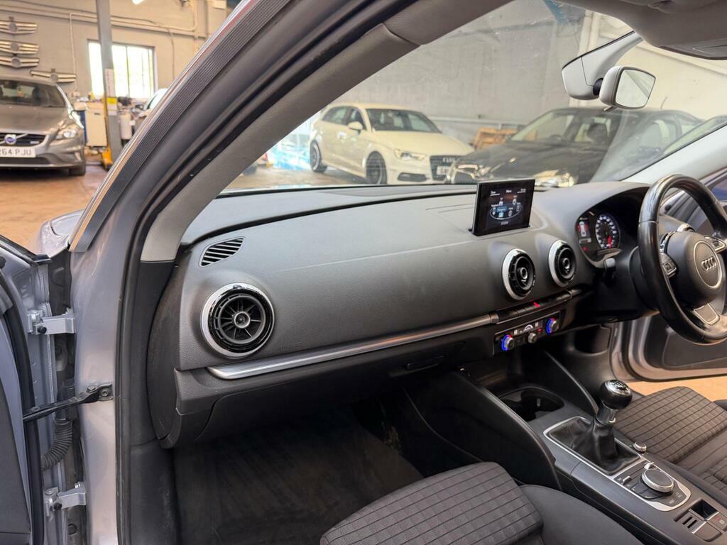 Audi A3 1.4 Tfsi Sport Sportback Euro 6 Ss Black #20