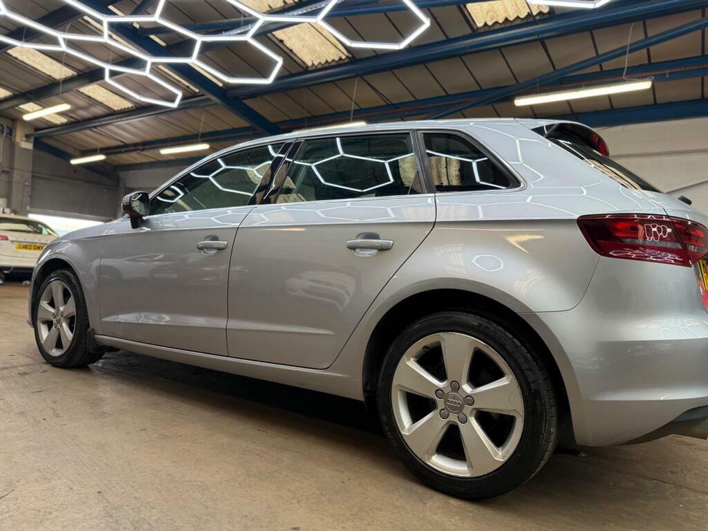 Audi A3 1.4 Tfsi Sport Sportback Euro 6 Ss Black #52