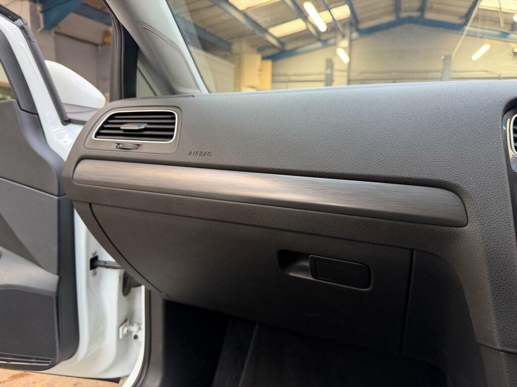 Volkswagen Golf 1.4 Tsi 125 Match Edition Dsg Silver #40