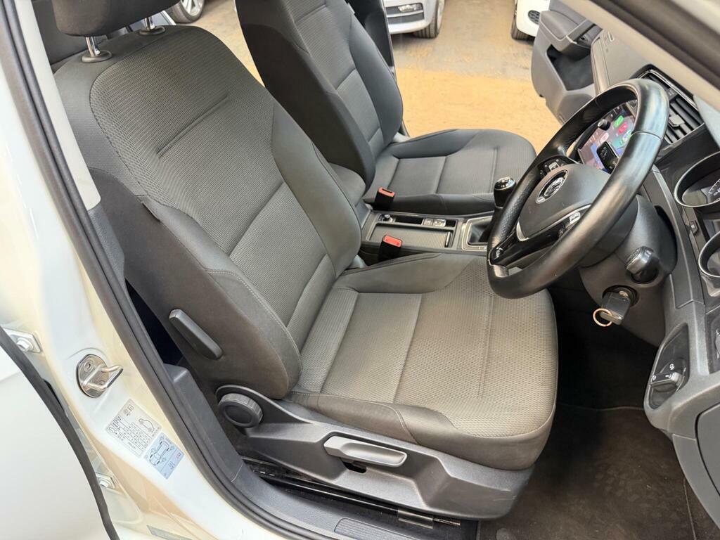 Volkswagen Golf 1.4 Tsi 125 Match Edition Dsg Silver #19
