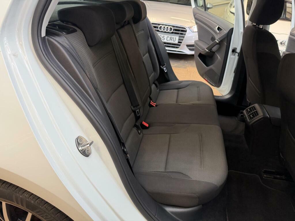 Volkswagen Golf 1.4 Tsi 125 Match Edition Dsg Silver #24