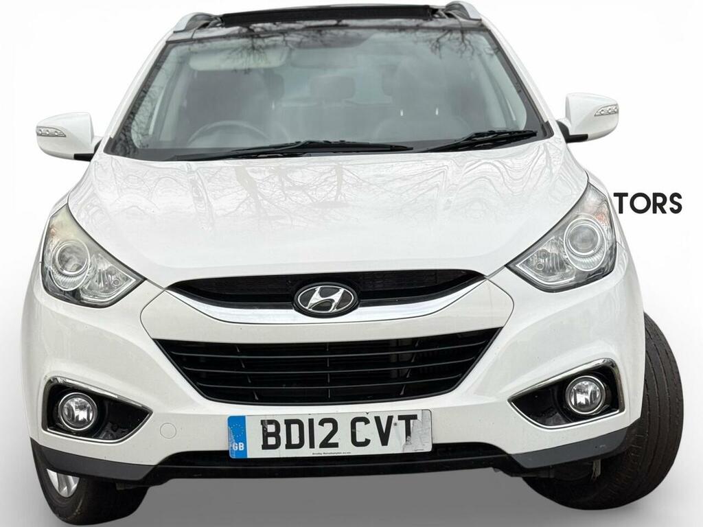 Hyundai Ix35 2.0 Crdi Premium 4Wd Euro 5 White #2