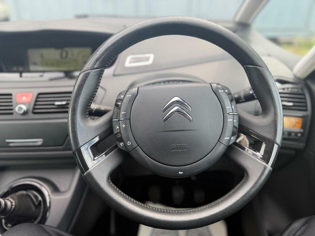 Citroen Grand C4 Picasso Mpv Black #36