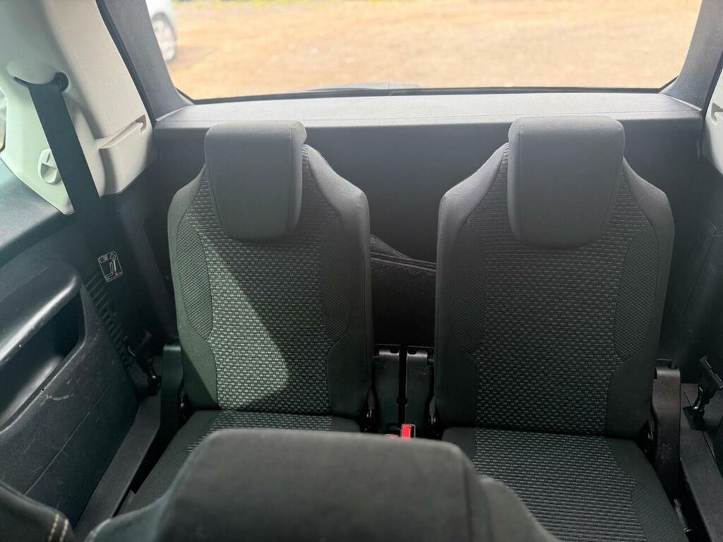 Citroen Grand C4 Picasso Mpv Black #21