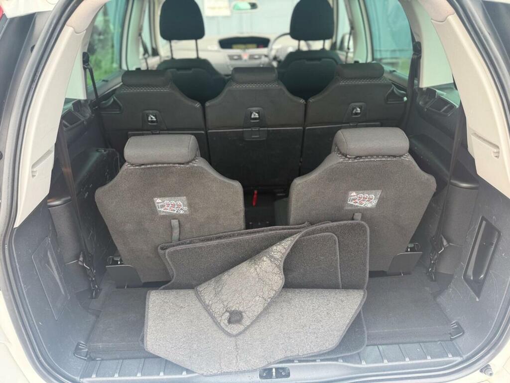 Citroen Grand C4 Picasso Mpv Black #35