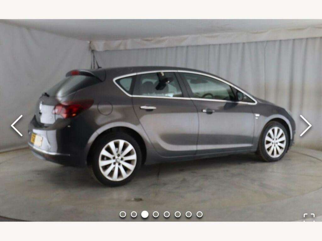 Vauxhall Astra Active Red #3