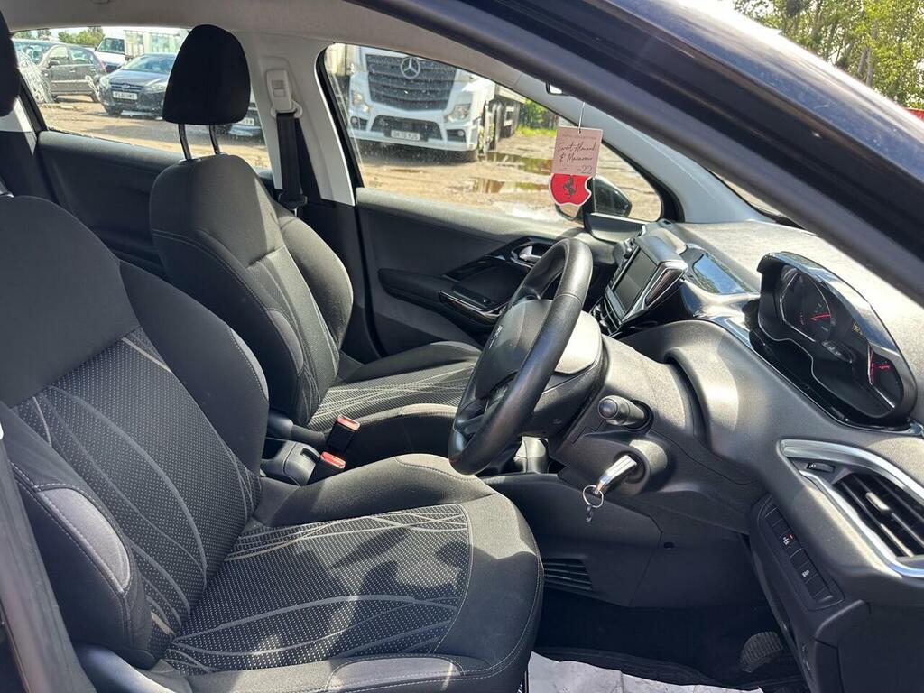 Peugeot 208 Active Blue #7