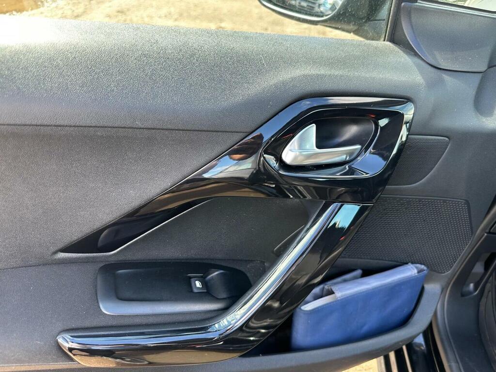 Peugeot 208 Active Blue #21