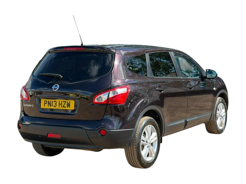 Nissan Qashqai+2 Hatchback Silver #21