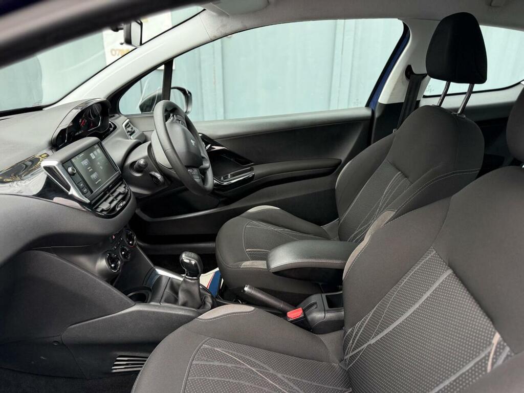Peugeot 208 1.4 Active Hdi 5Dservice Blue #36