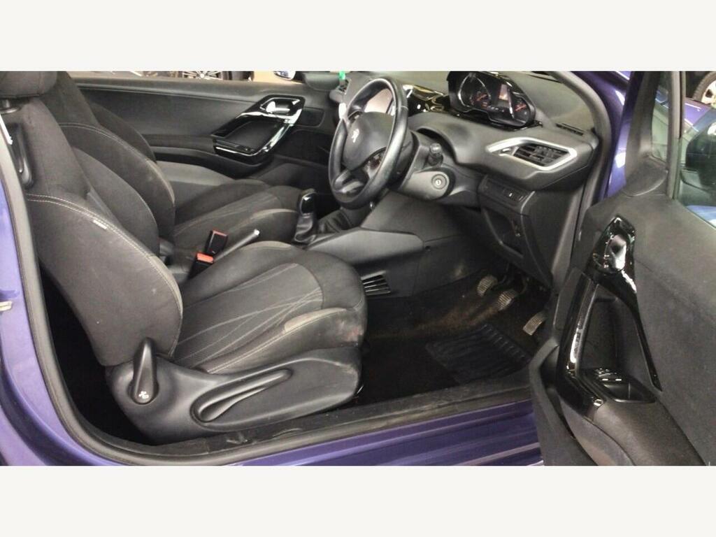 Peugeot 208 2014 14 Active White #11