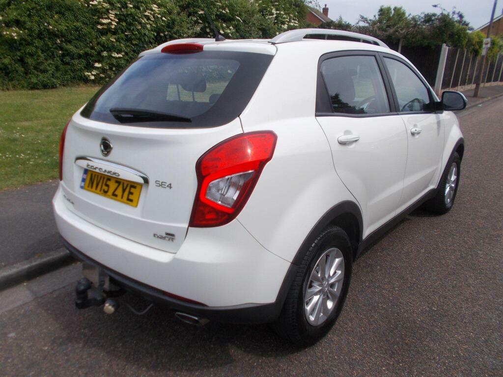 SsangYong Korando 2.0D Se4 4Wd Euro 5 White #4