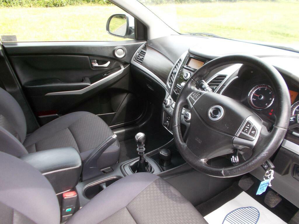 SsangYong Korando 2.0 Elx 4X4 Grey #12