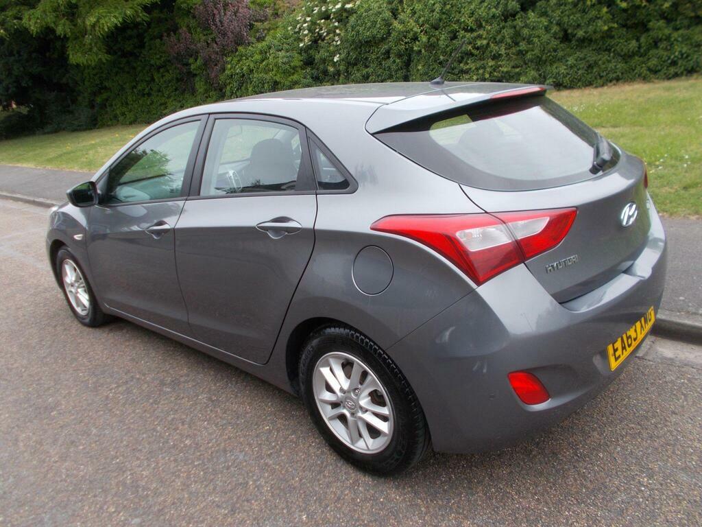 Hyundai I30 1.4 Active Euro 5 EA63XMG Grey #4