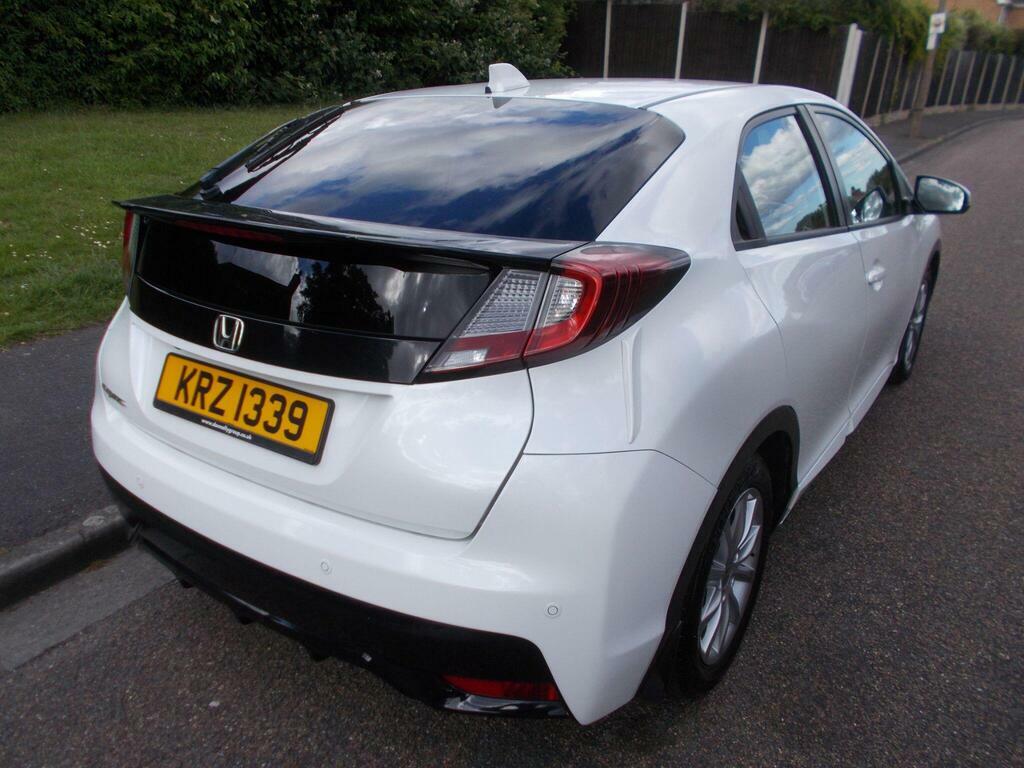 Honda Civic 1.6 I-dtec Se Plus Euro 5 S S White #6
