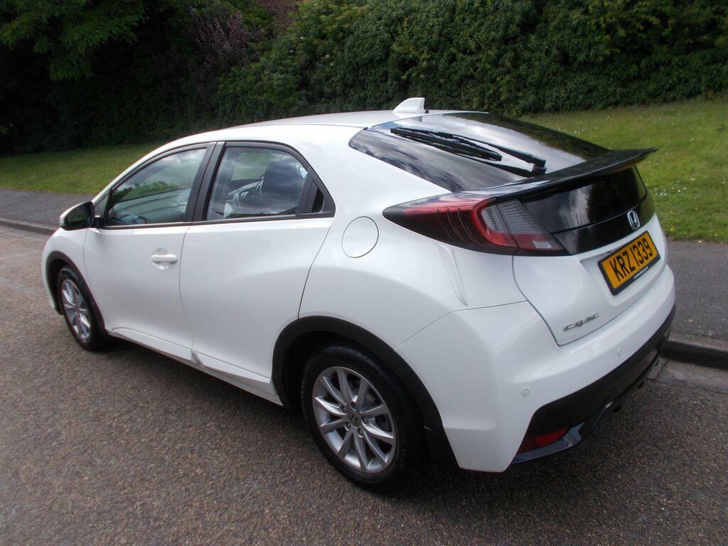 Honda Civic 1.6 I-dtec Se Plus Euro 5 S S White #5