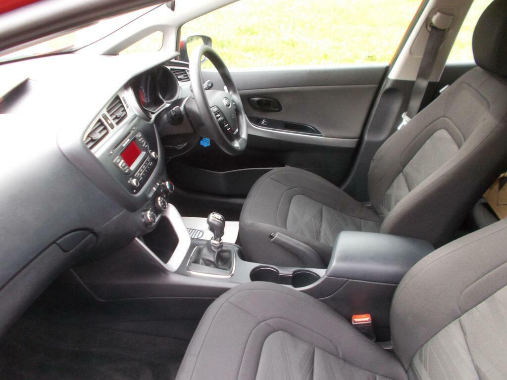 Kia Ceed 1.6 Crdi Ecodynamics 4 Tech Sportswagon Euro 5 S Blue #13