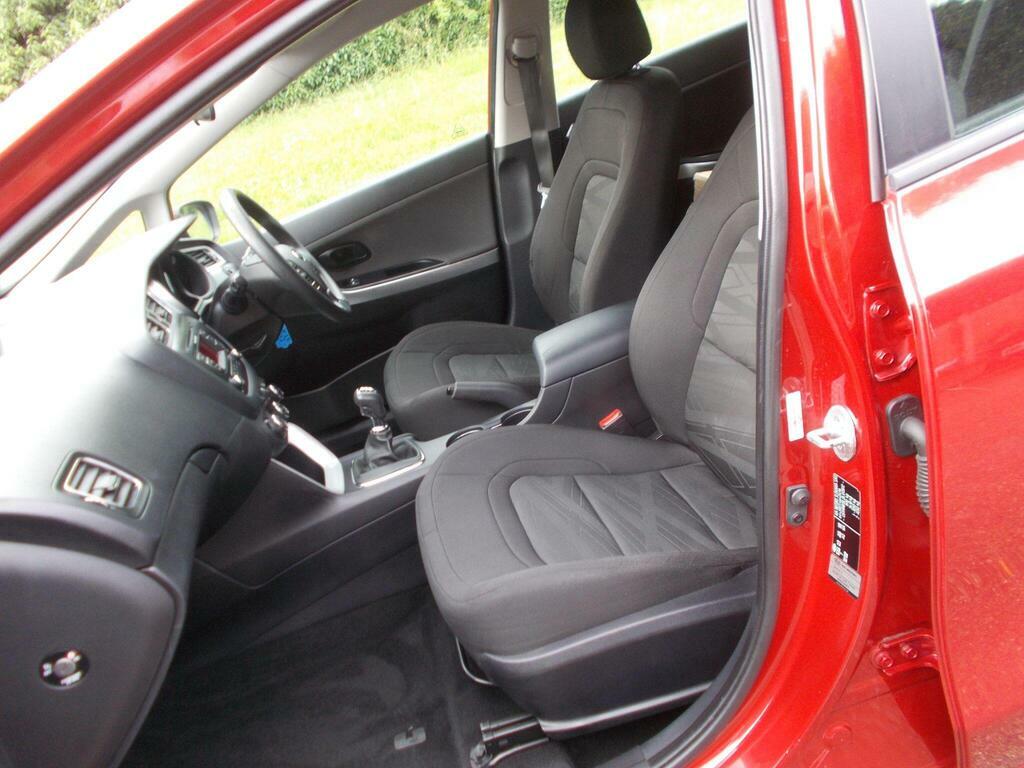 Kia Ceed 1.4 Crdi Ecodynamics 1 Sportswagon Euro 5 S S Red #3