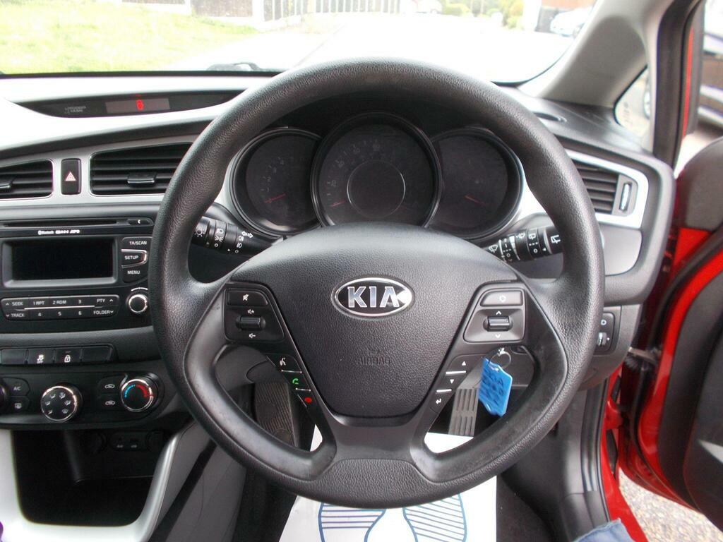 Kia Ceed 1.6 Crdi Ecodynamics 4 Tech Sportswagon Euro 5 S Blue #11