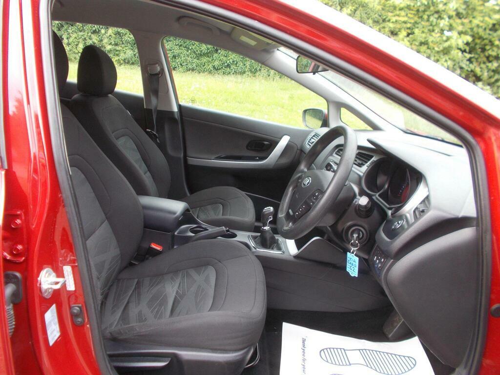 Kia Ceed 1.6 Crdi Ecodynamics 4 Tech Sportswagon Euro 5 S Blue #19