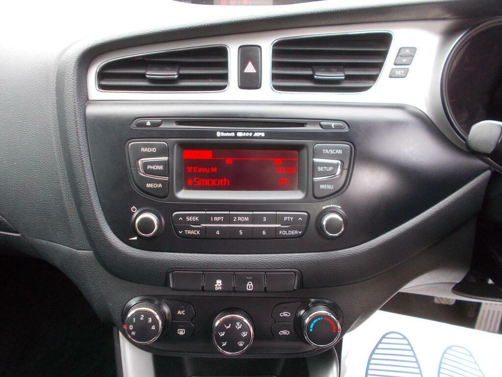 Kia Ceed 1.6 Crdi Ecodynamics 4 Tech Sportswagon Euro 5 S Blue #17
