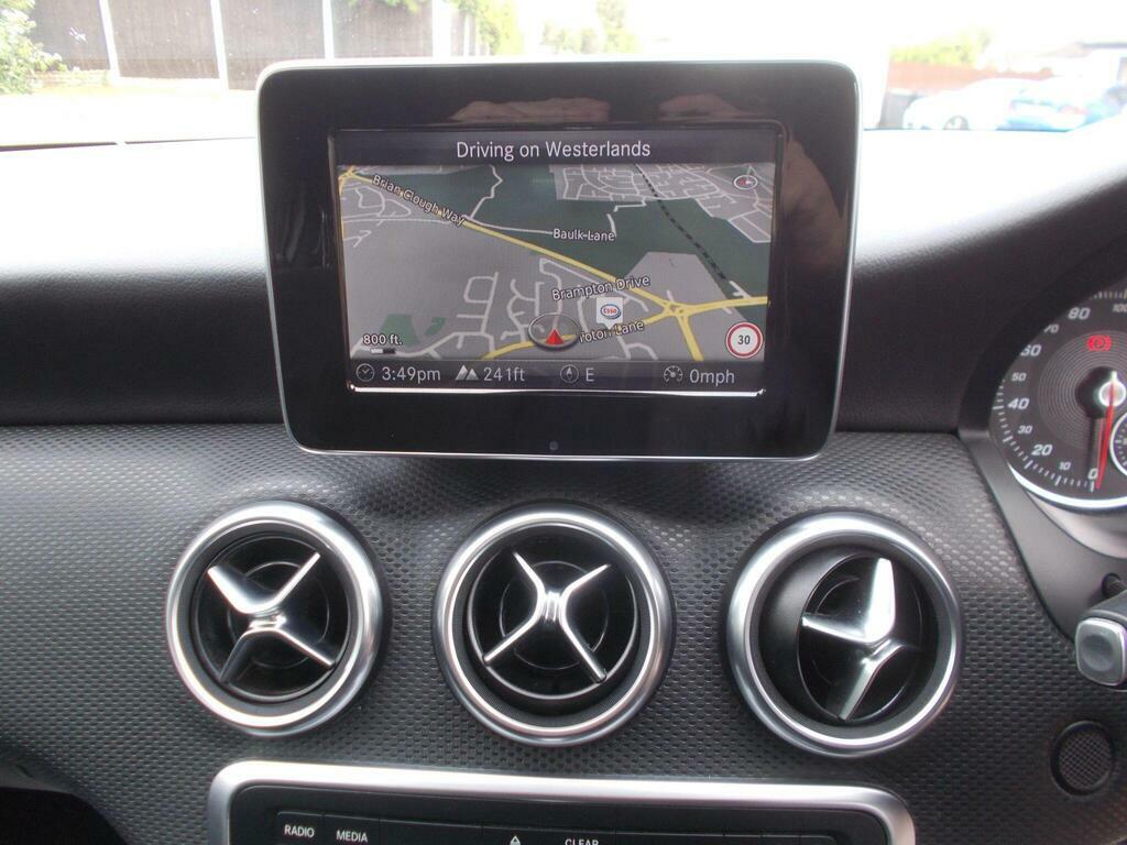 Mercedes-Benz A Class 1.5 A180d Se Executive Euro 6 S S White #3