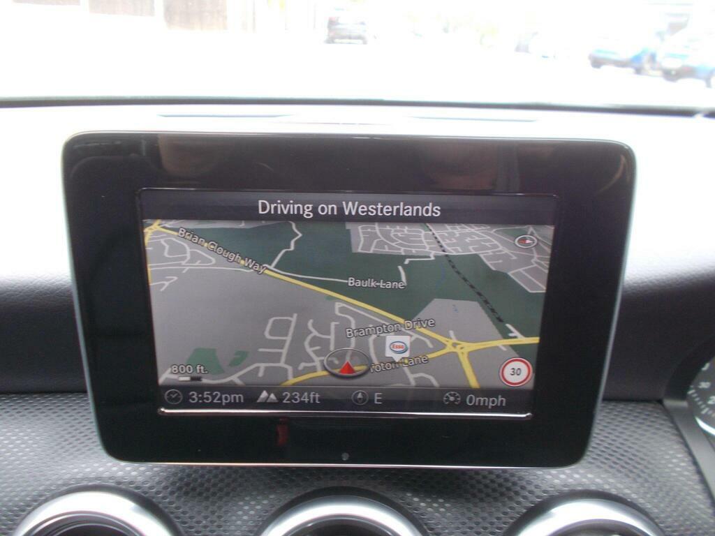 Mercedes-Benz A Class A180d Se White #27