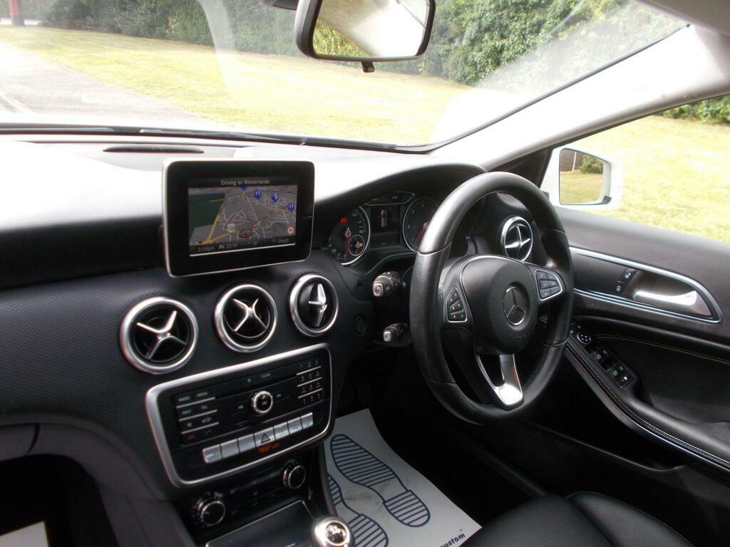 Mercedes-Benz A Class A180d Se White #24