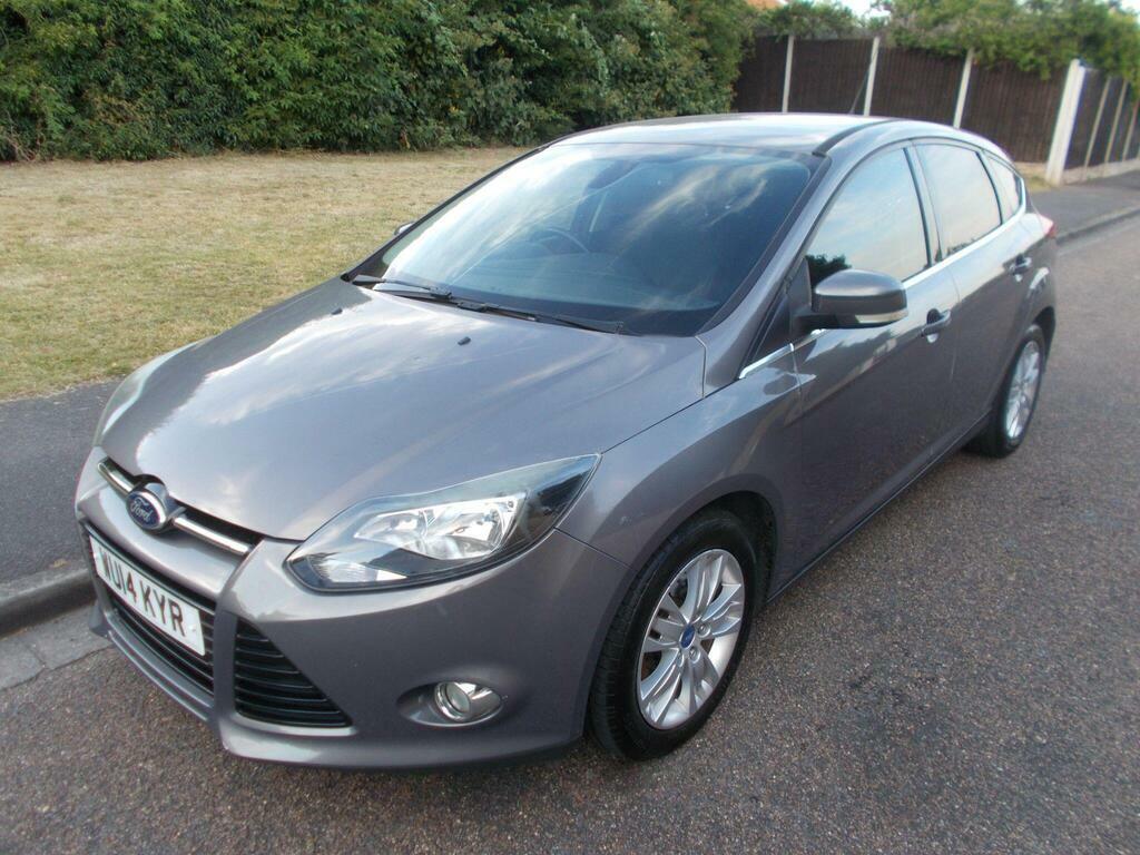 Ford Focus 1.6 Tdci Econetic Titanium Navigator Euro 5 S S Brown