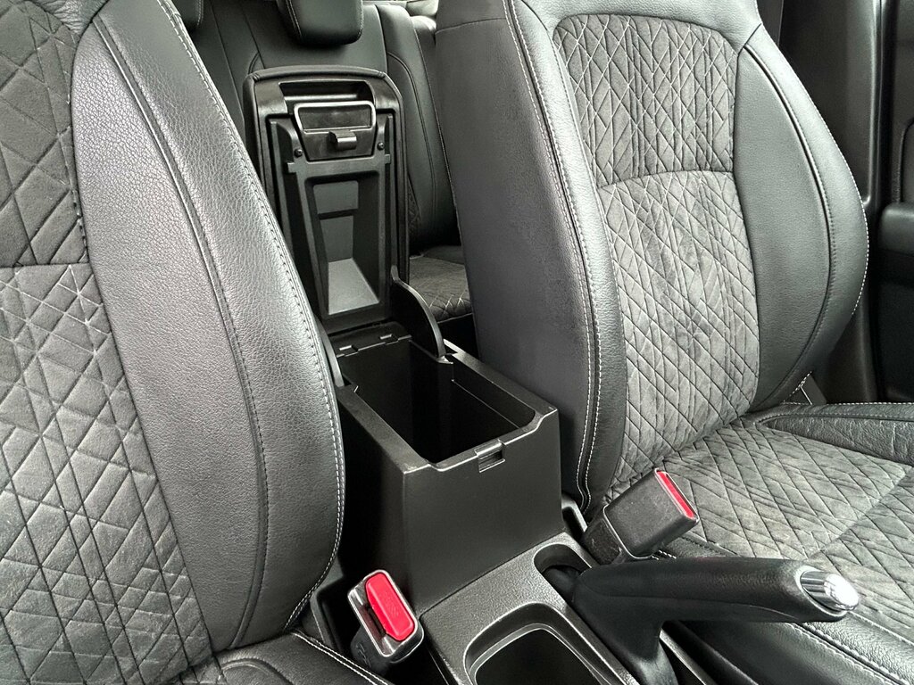 Suzuki Vitara Sz-t White #52