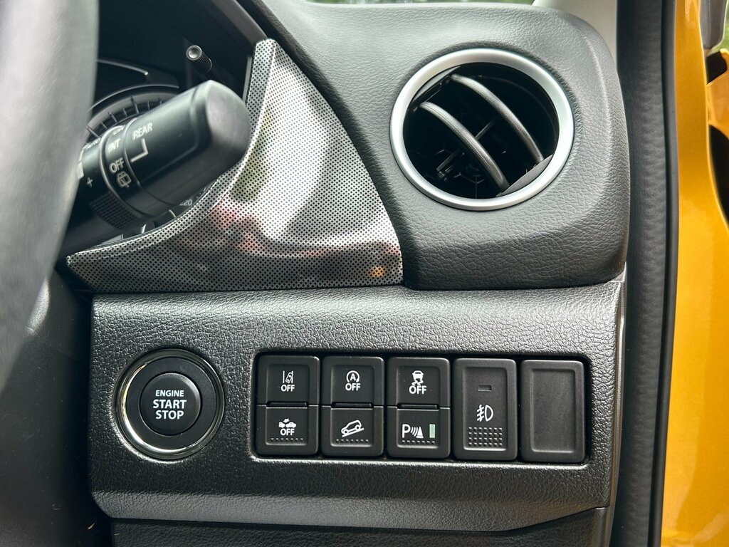 Suzuki Vitara Sz-t White #29