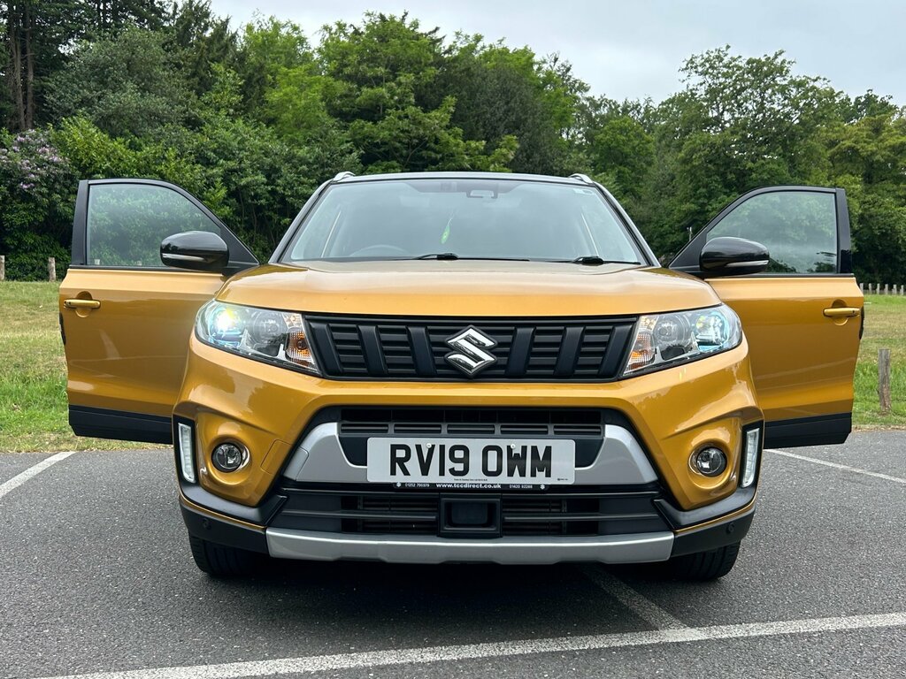 Suzuki Vitara Sz-t White #13