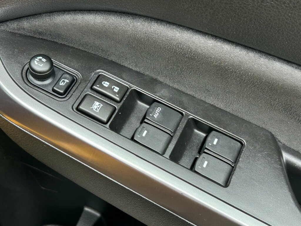 Suzuki Vitara Sz-t White #28