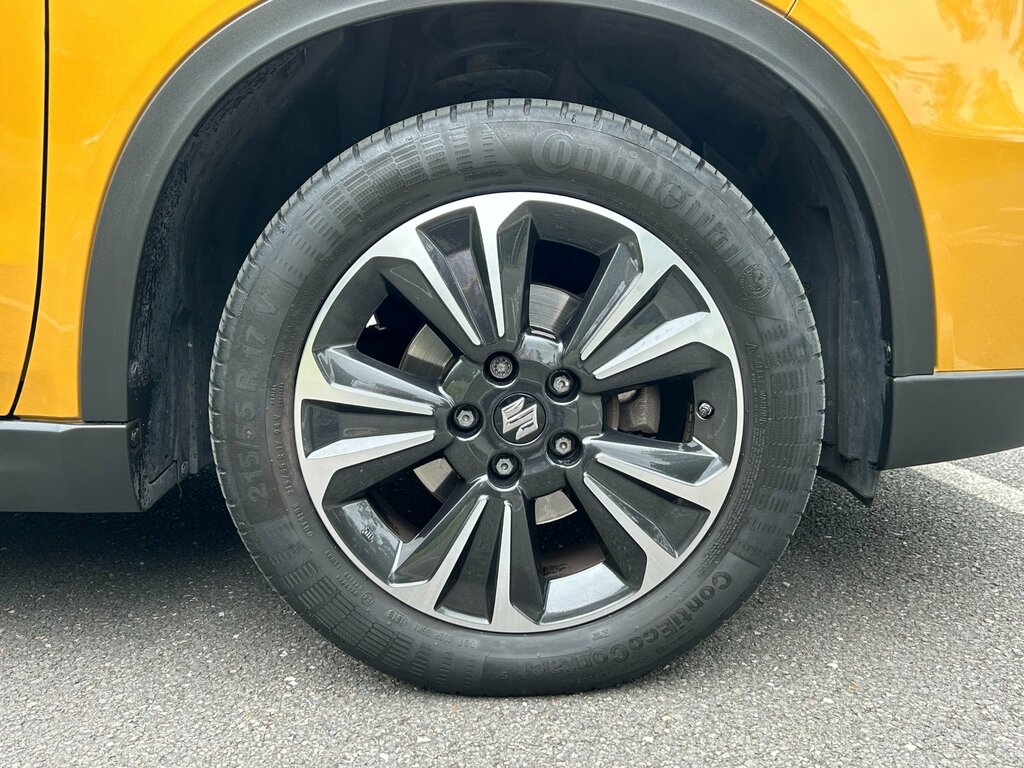 Suzuki Vitara Sz-t White #21