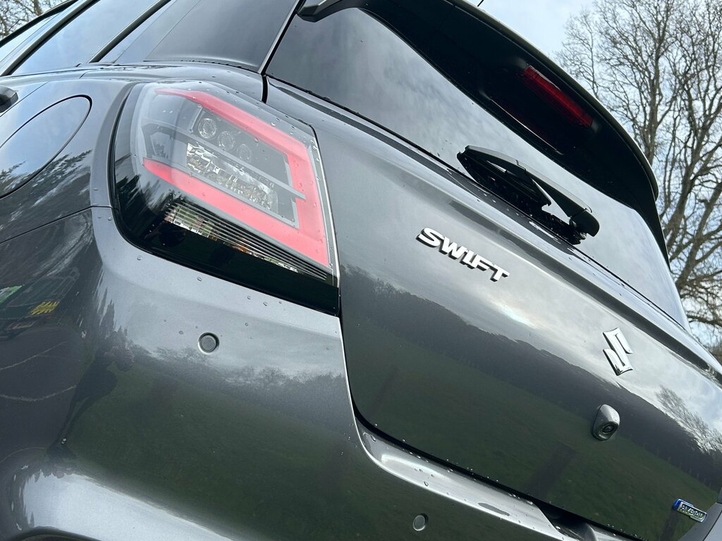 Suzuki Swift 1.2 Mild Hybrid Motion Blue #61