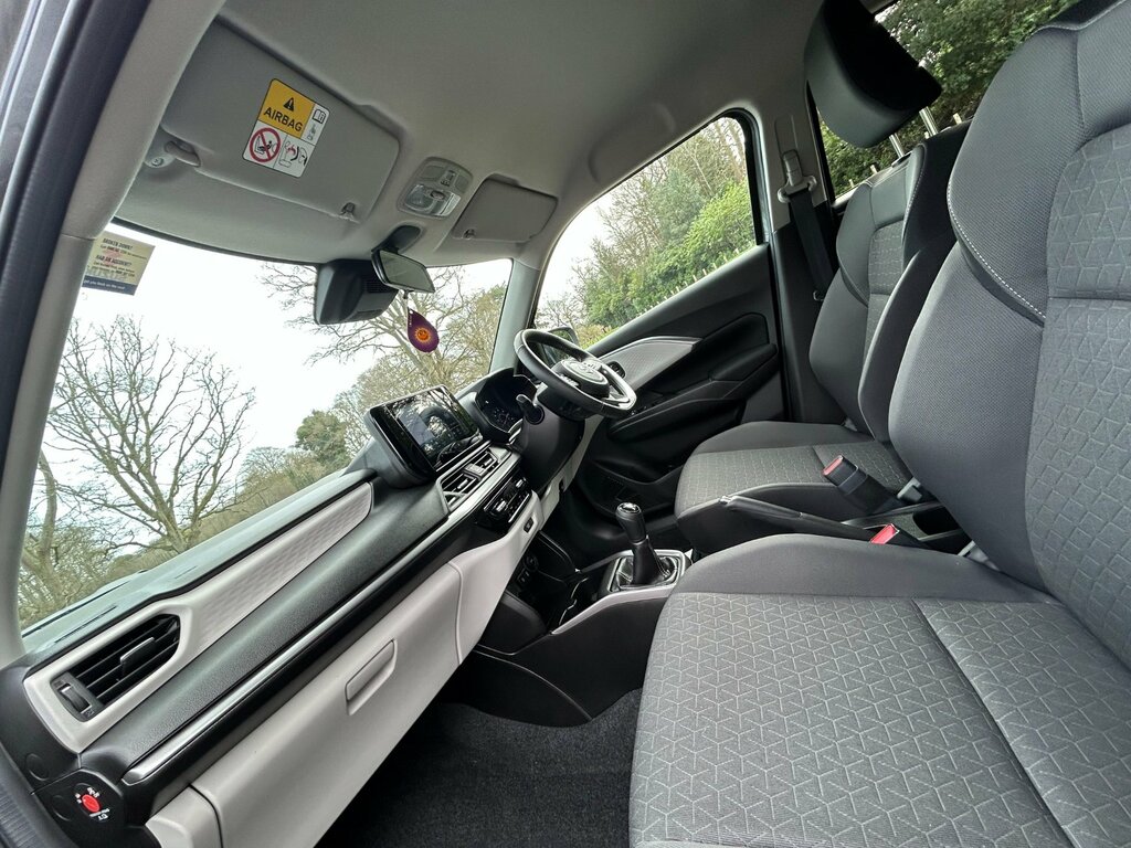 Suzuki Swift 1.2 Mild Hybrid Motion Blue #49