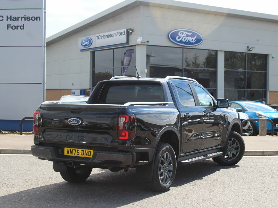 Ford Ranger Pick Up Double Cab Wildtrak 2.0 Ecoblue 205 WN75DND Black #3