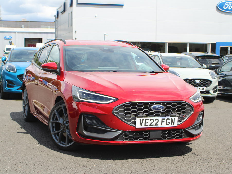 Ford Focus 2.3 Ecoboost St Red