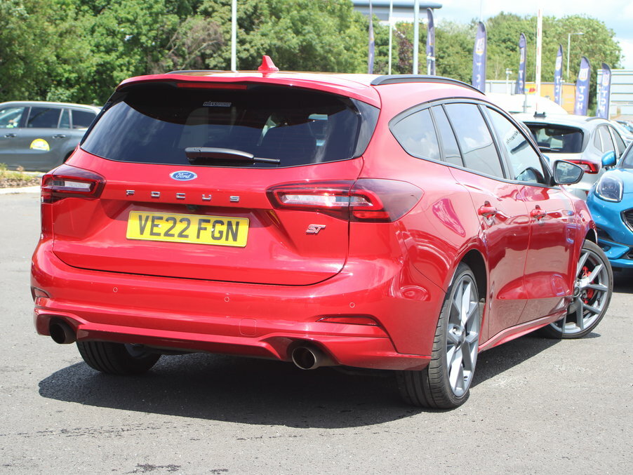 Ford Focus 2.3 Ecoboost St Red #4
