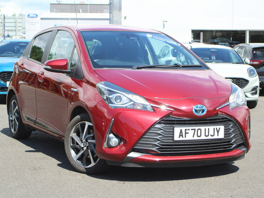 Toyota Yaris 1.5 Hybrid Y20 Cvt Bi-tone Red