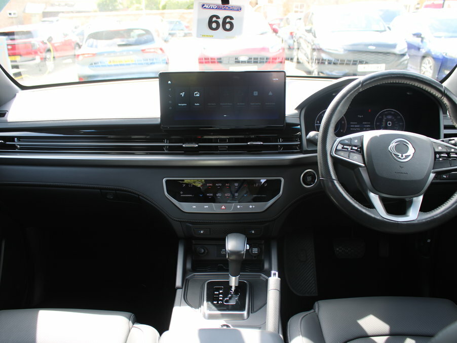 Volkswagen Scirocco 2.0 Tdi 177 R-line Dsg White #4