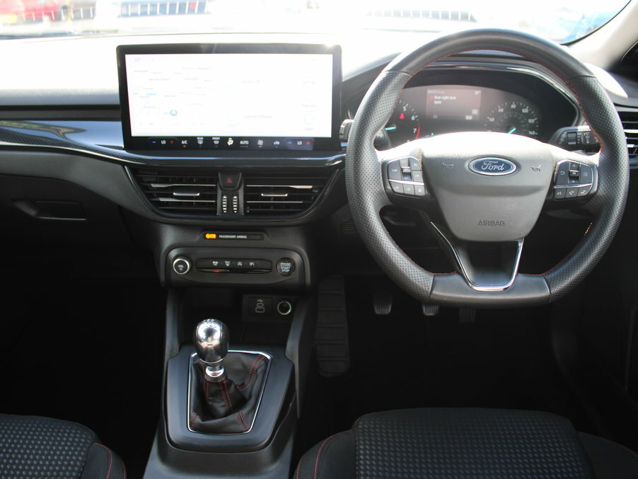 Ford Focus 1.0 Ecoboost Hybrid Mhev 155 St-line YR73UKU Grey #4