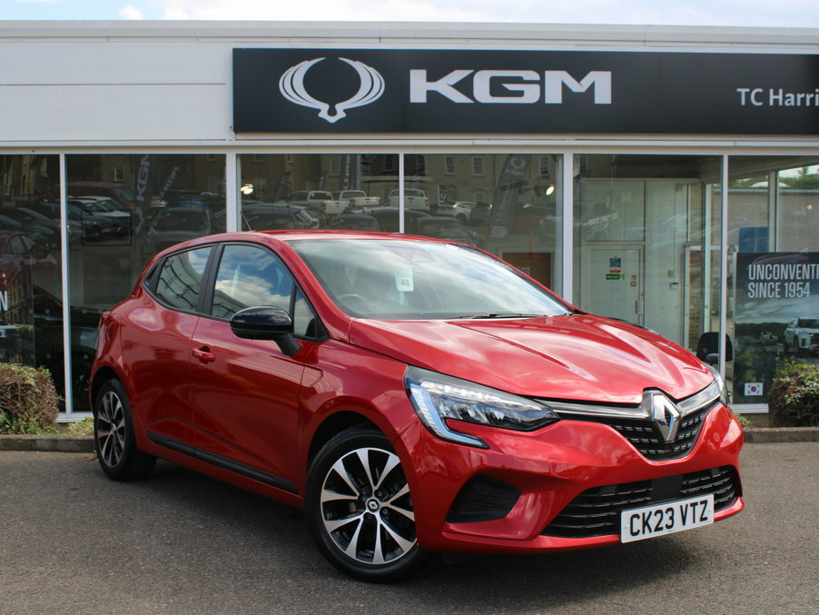 Renault Clio 1.6 E-tech Full Hybrid 145 Evolution Red