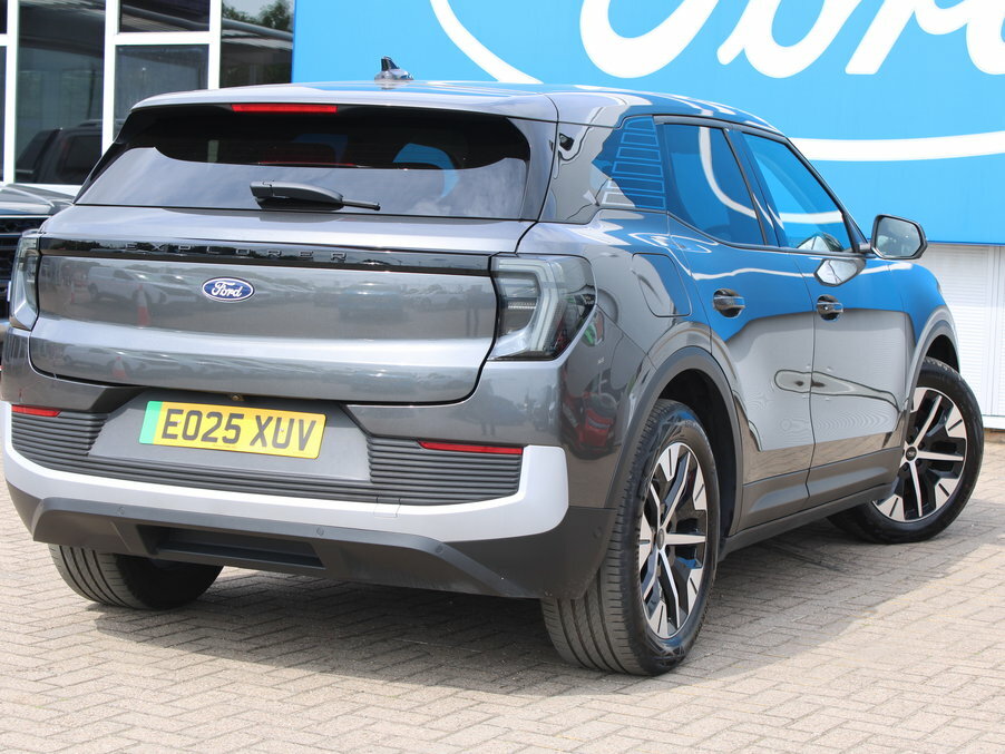 Ford Explorer 210Kw Select 77Kwh Driver Assist Pack Grey #6
